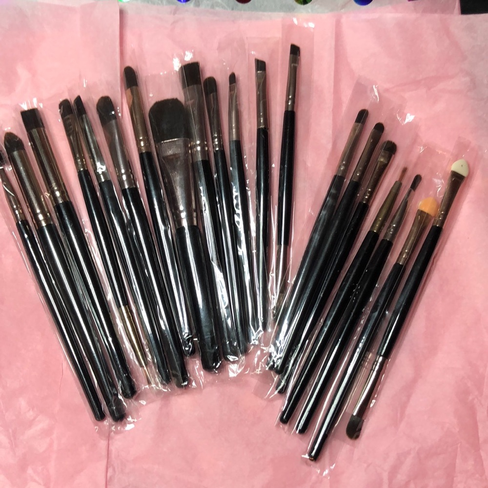 Eyeshadow brushes (pack)